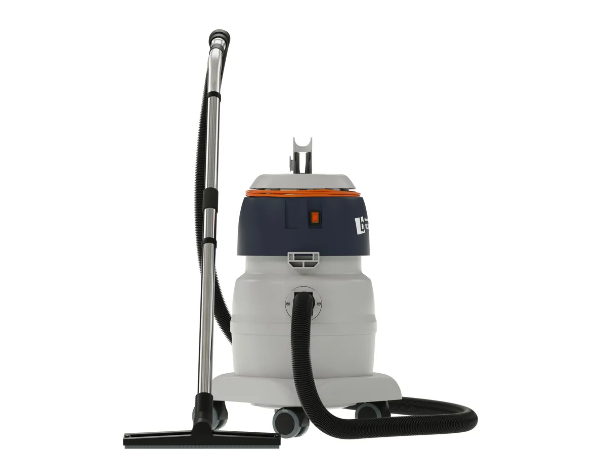 Nasssauger bluematic VC 30 AQUA von vorn mit Saugrohr und Bodendüse