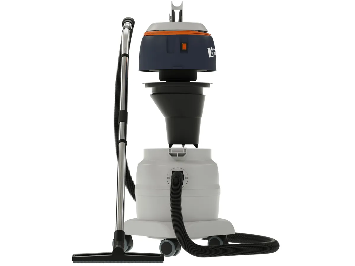 Nasssauger bluematic VC 30 AQUA mit abgehobenem Motorkopf